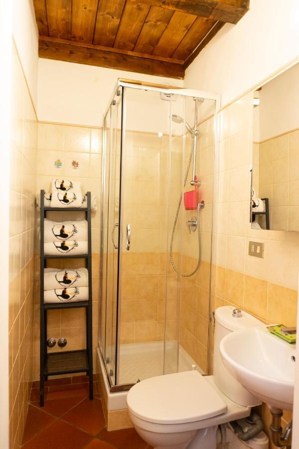 Le Streghe Rooms E Art,Centralissimo Con Garage Su Richiesta Livorno Ngoại thất bức ảnh